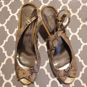 Peep toe sling back heels